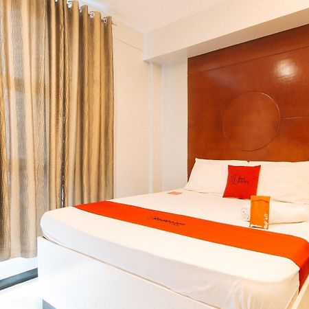 Reddoorz Near Bambang Station Hotel Manila Eksteriør billede