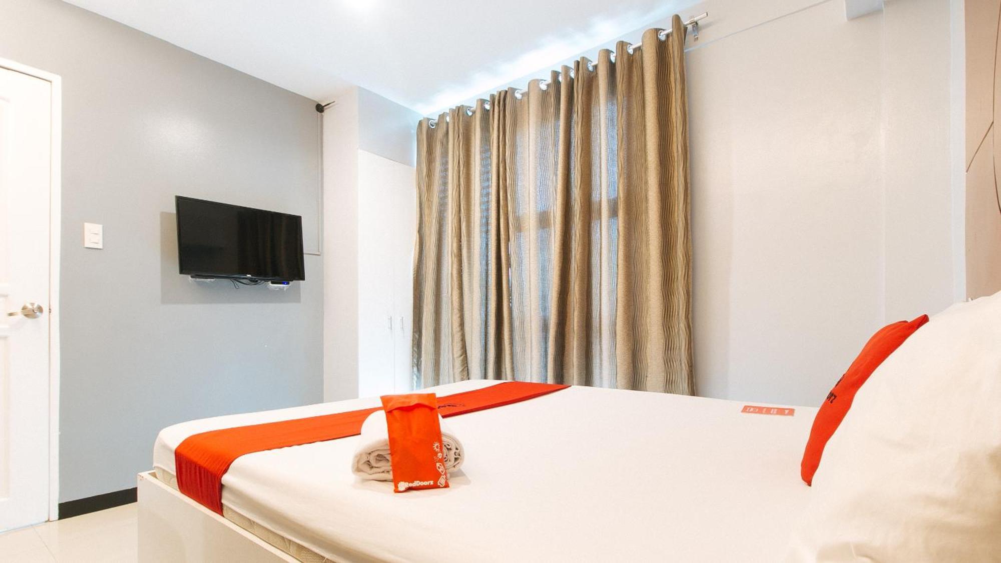 Reddoorz Near Bambang Station Hotel Manila Eksteriør billede