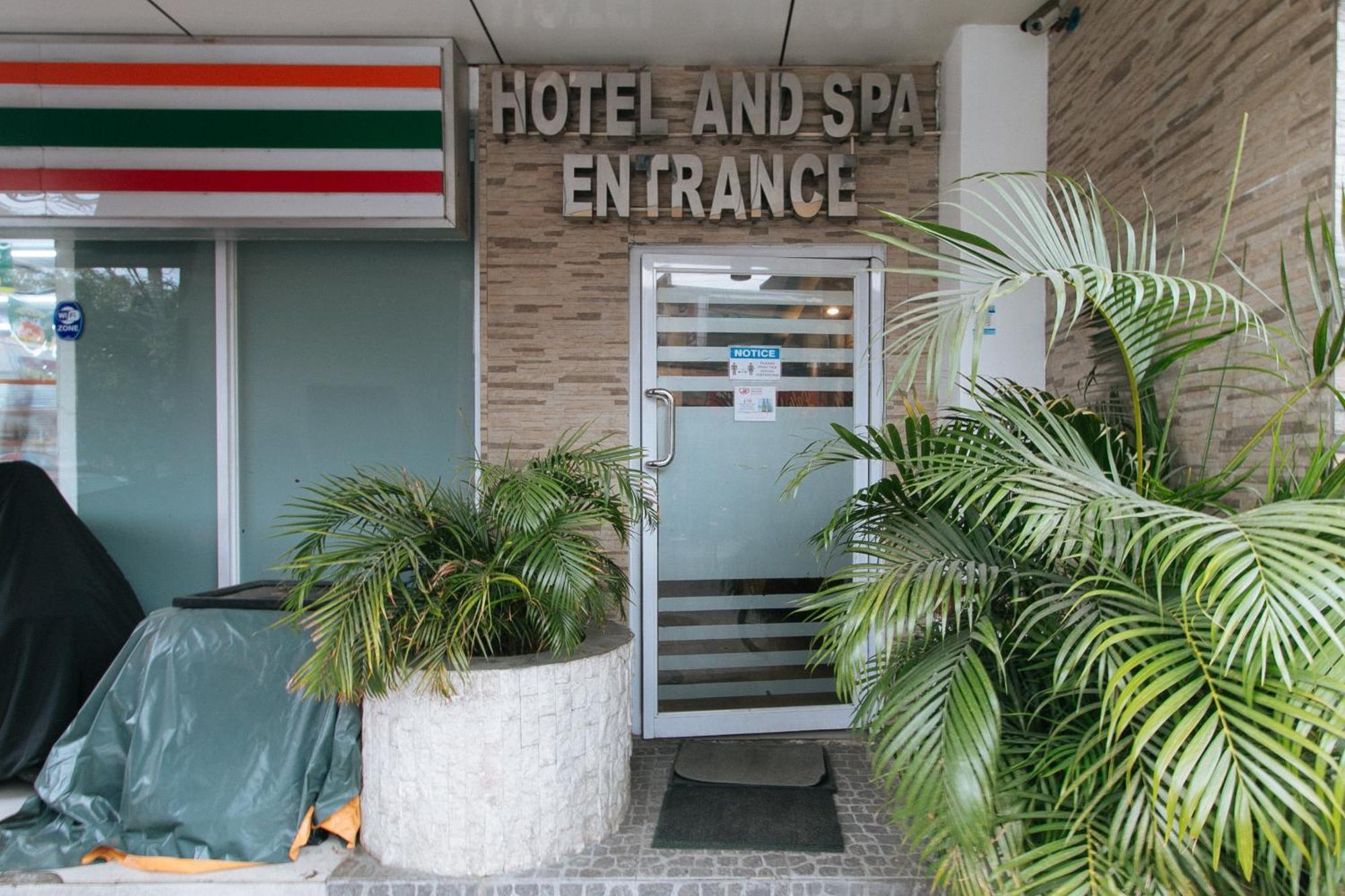Reddoorz Near Bambang Station Hotel Manila Eksteriør billede